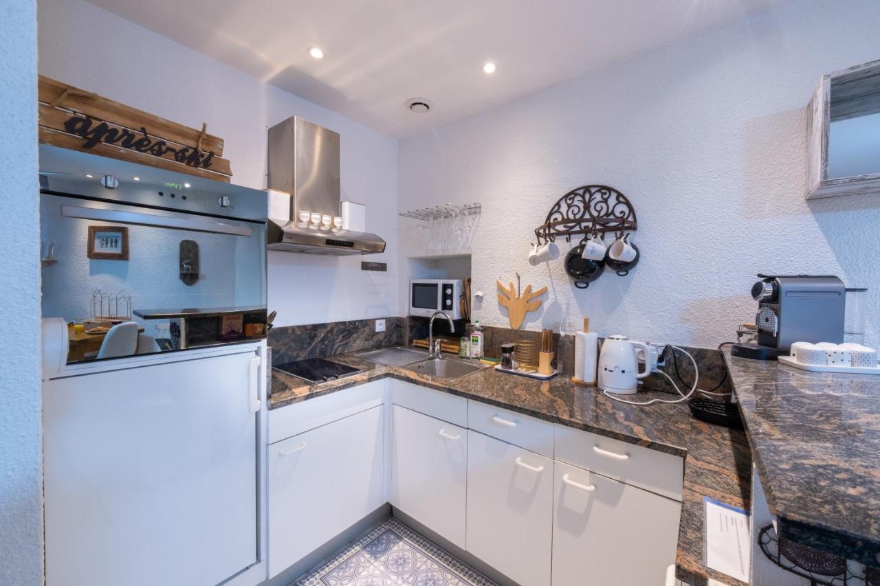 Un Cottage Alpin Chaleureux Dans Le Coeur D Annecy Avec 2 Velos Exterior photo